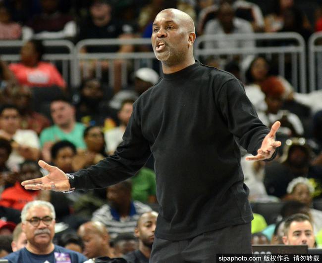 现代篮球 现代篮球